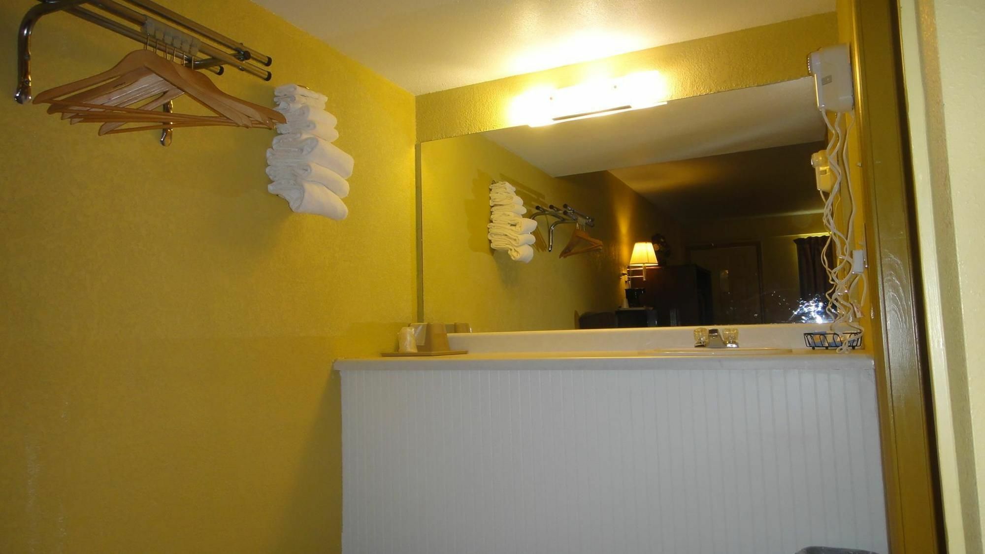 Relax Inn St. Robert Dış mekan fotoğraf